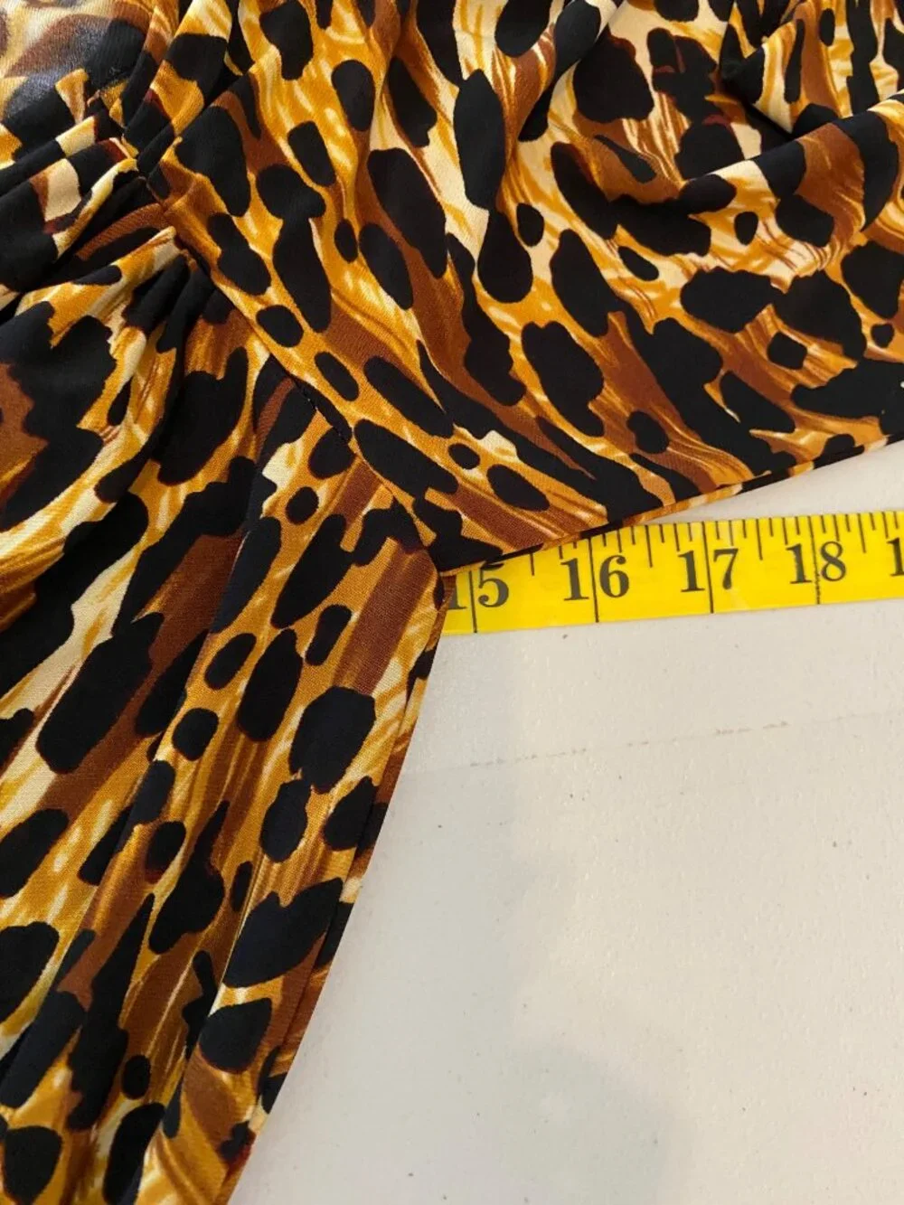 Norma Kamali Leopard Print Wrap Dress Long Sleeve Polyester/Spandex Medium - Picture 9 of 11